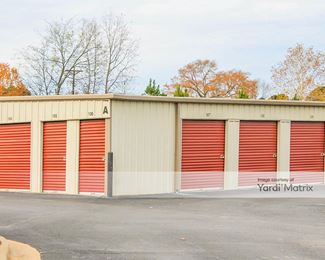 Photo 2 of Ample Self Storage - 1705 AR-5 North, Benton, AR