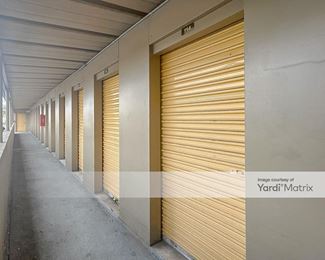 Photo 2 of Extra Space Storage - 5605 West Sunrise Blvd, Plantation, FL