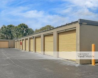 Photo 3 of Extra Space Storage - 5605 West Sunrise Blvd, Plantation, FL