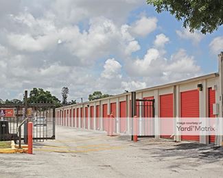 Photo 4 of Public Storage - 4501 SW 54th Street, Fort Lauderdale, FL