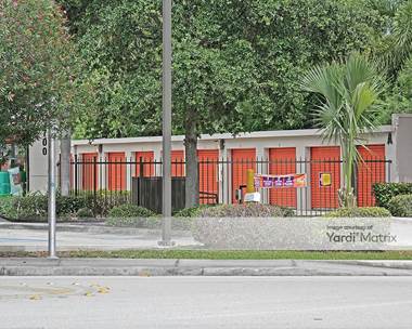 Storage Units for Rent available at 3700 South University Drive, Davie, FL 33328