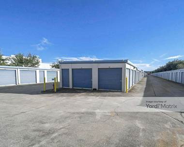 Storage Units for Rent available at 17420 State Road 50, Clermont, FL 34711