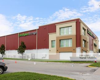 Photo 4 of Extra Space Storage - 5753 Hoffner Avenue, Orlando, FL