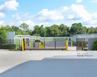 Storage Units for Rent available at 2631 East Semoran Blvd, Apopka, FL 32703