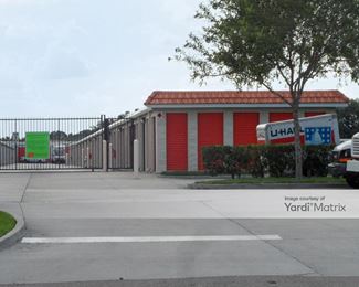 Photo 2 of Personal Mini Storage - 350 Commerce Center Drive, Saint Cloud, FL