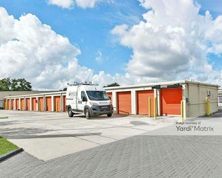 Photo 2 of iStorage - 932 Dyer Blvd, Kissimmee, FL