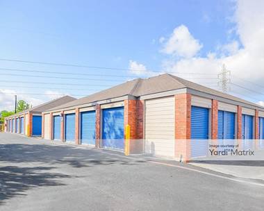 Storage Units for Rent available at 3425 Thousand Oaks Drive, San Antonio, TX 78247