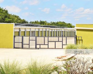 Photo 4 of Stor Self Storage - 17875 Blanco Road, San Antonio, TX
