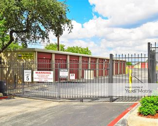 Photo 2 of Guardian Self Storage - 12720 NW Military Hwy, San Antonio, TX