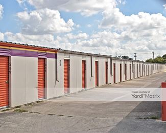 Photo 4 of Public Storage - 4910 South Zarzamora Street, San Antonio, TX
