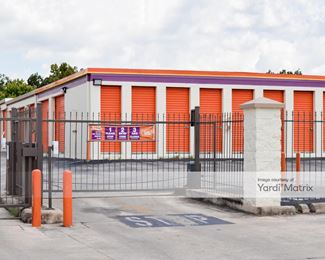 Photo 4 of Public Storage - 3440 Fredericksburg Road, San Antonio, TX