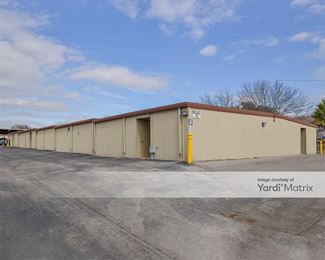 Photo 4 of Extra Space Storage - 9665 Marbach Road, San Antonio, TX