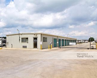 Photo 4 of Woods Storage Mini-RV-Boat - 771 FM 1103, Cibolo, TX
