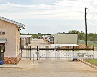 Photo 4 of Four Seasons Mini Storage - 9214 Highway 87 East, San Antonio, TX