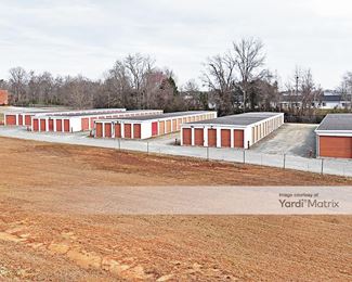 Photo 4 of Benson Self Storage - 214 West Martin Street, Benson, NC