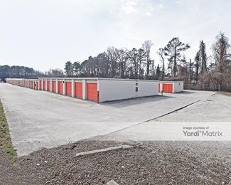 Photo 4 of Public Storage - 309 US Highway 70 East, Garner, NC