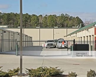 Photo 4 of Ample Storage - 1136 Ambergate Station, Apex, NC