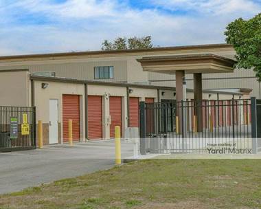 Storage Units for Rent available at 4020 Curry Ford Road, Orlando, FL 32806