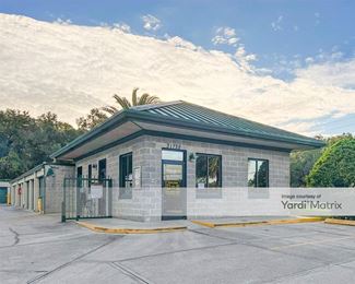Photo 1 of Storage King USA - 31725 Mt Plymouth Loop, Sorrento, FL