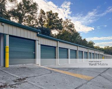 Storage Units for Rent available at 31725 Mt Plymouth Loop, Sorrento, FL 32776