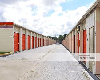 Photo 3 of Public Storage - 903 South Semoran Blvd, Orlando, FL