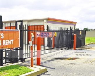 Photo 4 of Public Storage - 903 South Semoran Blvd, Orlando, FL