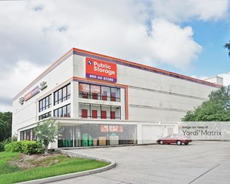 Photo 1 of Public Storage - 900 South Kirkman Road, Orlando, FL
