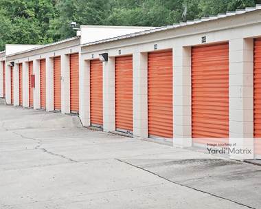 Storage Units for Rent available at 900 South Kirkman Road, Orlando, FL 32811