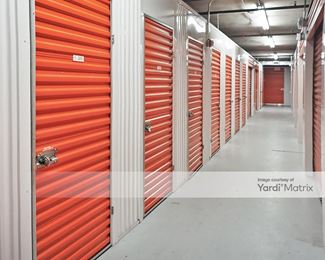 Photo 4 of Public Storage - 900 South Kirkman Road, Orlando, FL