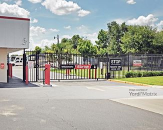 Photo 2 of iStorage - 3400 Forsyth Road, Winter Park, FL