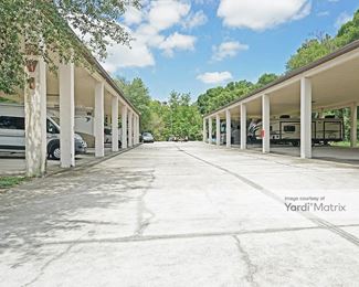 Photo 3 of Discount Mini Storage - 708 South Highway 27/441, Lady Lake, FL