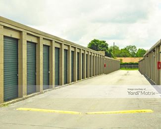 Photo 3 of A-AAA Key Mini Storage - 1001 South Semoran Blvd, Orlando, FL