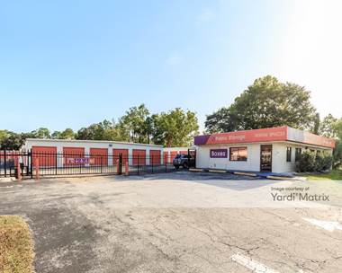 Storage Units for Rent available at 8523 Baymeadows Road, Jacksonville, FL 32256