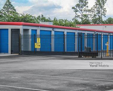 Storage Units for Rent available at 3585 US Highway 17, Fleming Island, FL 32003