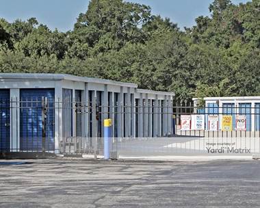 Storage Units for Rent available at 6030 New Kings Road, Jacksonville, FL 32219