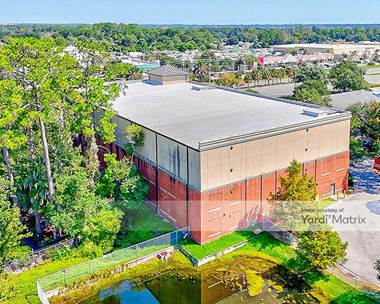 Storage Units for Rent available at 14130 Beach Blvd, Jacksonville, FL 32250