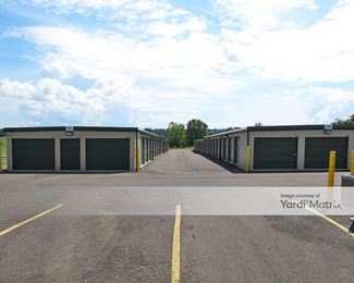 Photo 4 of LocalStorage - 450 Grant Avenue, Auburn, NY