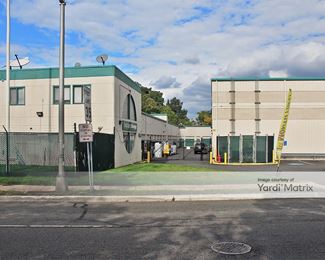 Photo 3 of Extra Space Storage - 37 Oakwood Avenue, Orange, NJ