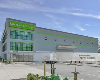 Photo 1 of Extra Space Storage - 1170 West State Road 434, Longwood, FL