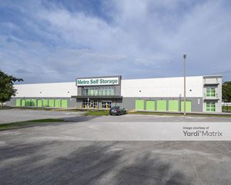 Photo 2 of Storage Rentals of America - 7500 West Colonial Drive, Orlando, FL
