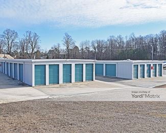 Photo 2 of Storage King USA - 204 Scholl Street, Fuquay Varina, NC