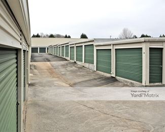 Photo 4 of Hillsborough Self Storage - 640 - D Valley Forge Road, Hillsborough, NC