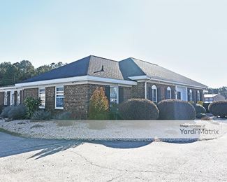 Photo 1 of Carolina Self Storage - 1330 Brightleaf Blvd, Smithfield, NC