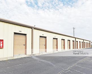 Photo 2 of Dunn Storage-Mini-Warehouse - 105 East Cooke Street, Dunn, NC