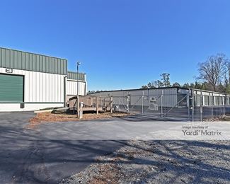 Photo 2 of Ample Storage - 708 North Brightleaf Blvd, Smithfield, NC