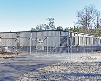 Photo 4 of Ample Storage - 708 North Brightleaf Blvd, Smithfield, NC