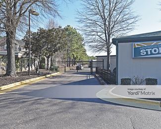 Photo 4 of StorageMax - 2004 Brentwood Road, Raleigh, NC