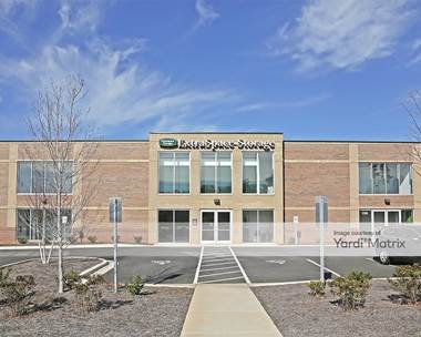 Storage Units for Rent available at 1725 NW Maynard Road, Cary, NC 27513