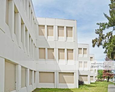 Storage Units for Rent available at 2250 South Delaware Street, San Mateo, CA 94403