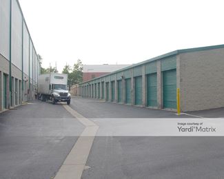 Photo 3 of Extra Space Storage - 5140 River Road, Bethesda, MD